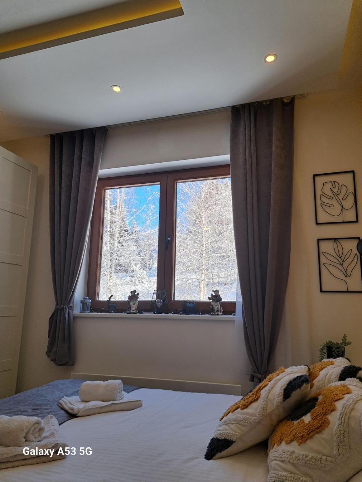 Comfy Corner N Lux 55 Milmari 公寓 *
